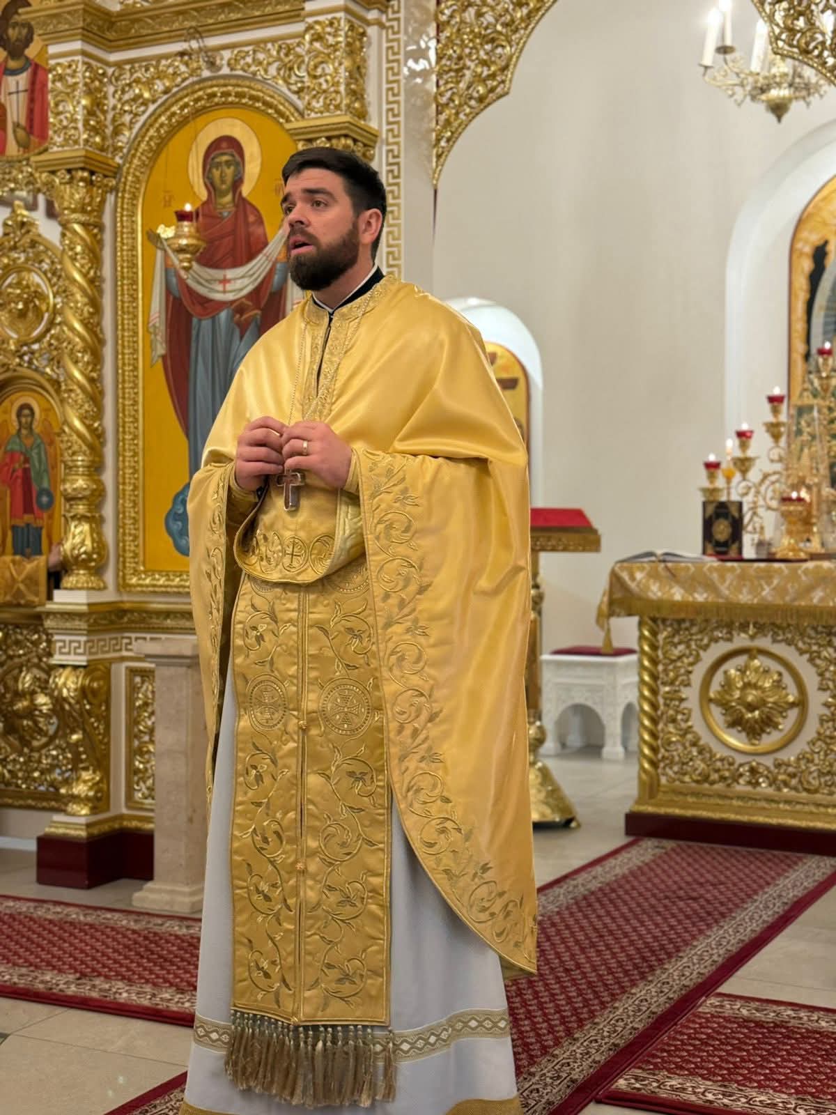 священик Олександр Смоктунович