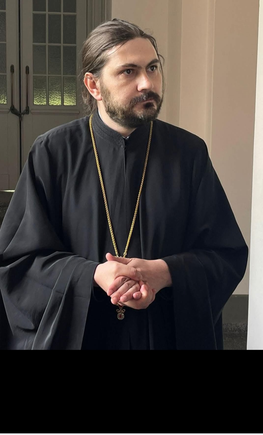 Настоятель парафії — протопресвітер Олег Коваленко